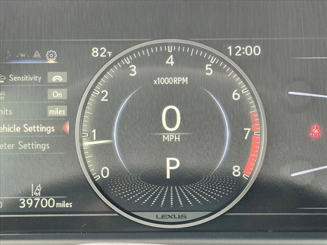 Used 2019 Lexus UX 200 w/ Accessory Package FWD image 12