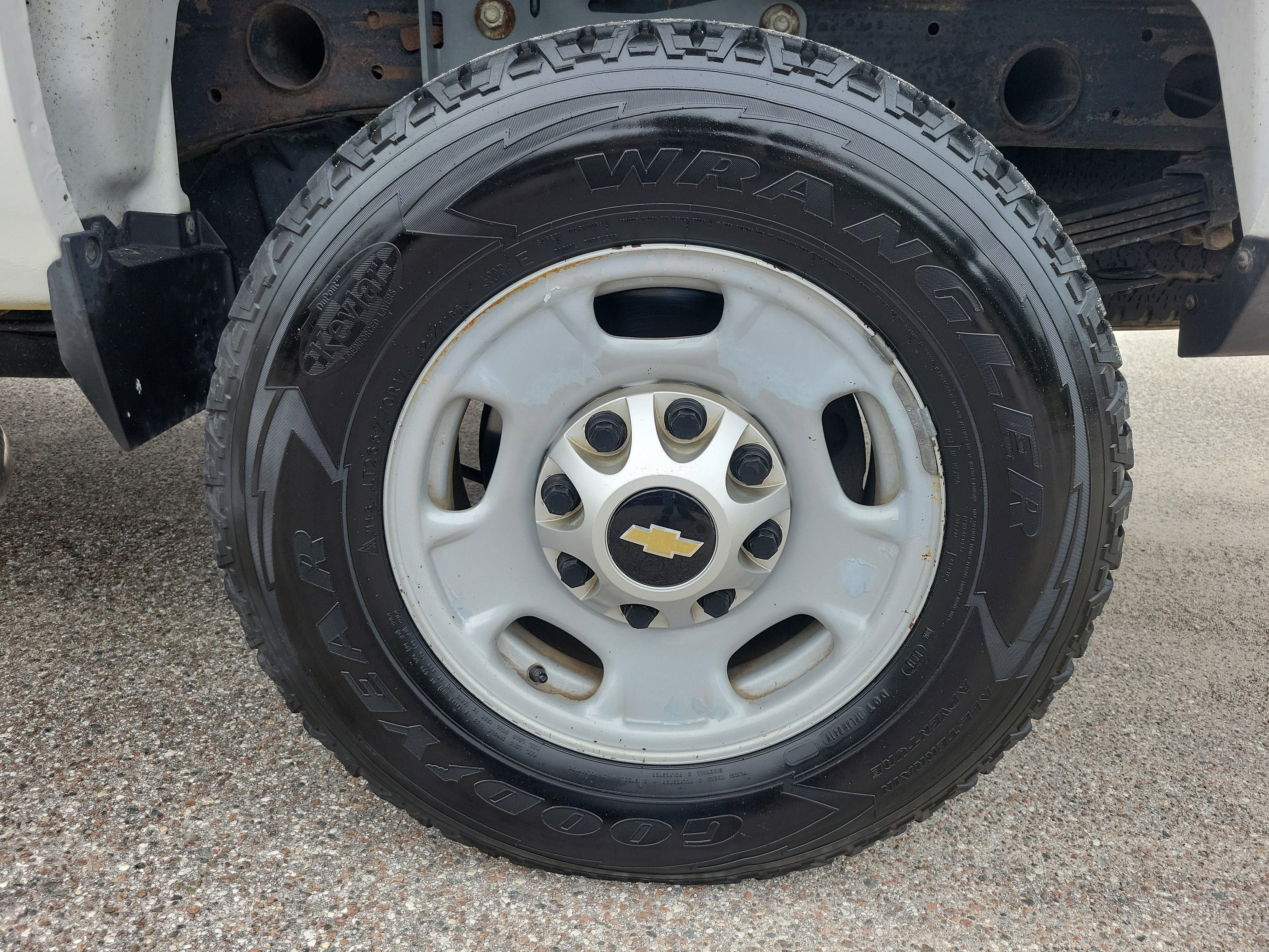 Used 2015 Chevrolet Silverado 2500 W/T image 8