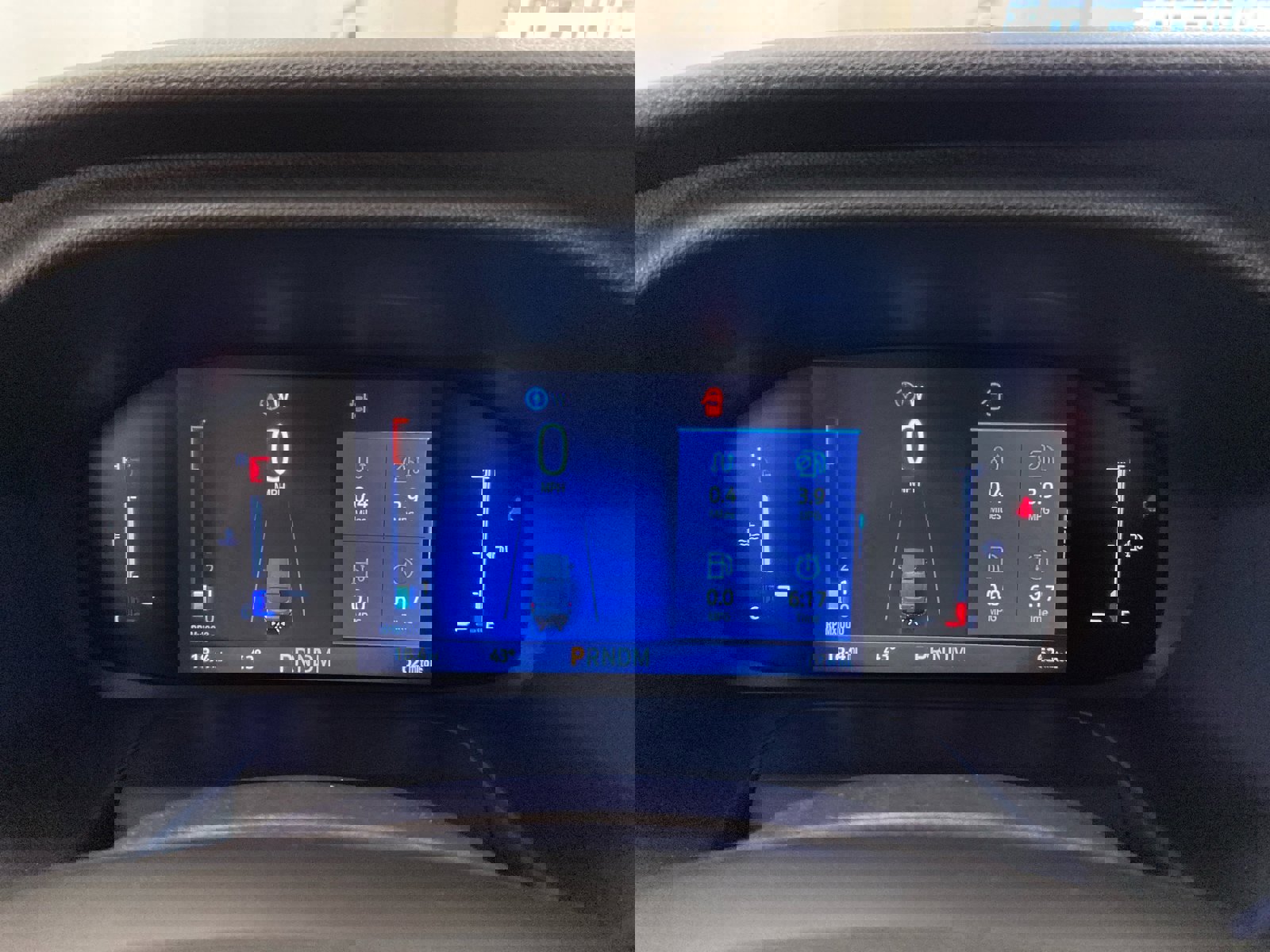 New 2026 Ford Transit 250 148 Medium Roof w/ Electrician Trade Package image 18