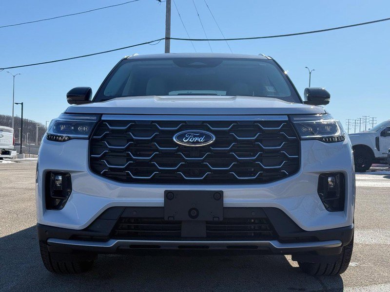 New 2026 Ford Explorer Platinum image 10