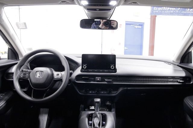 Certified 2023 Honda HR-V LX image 17