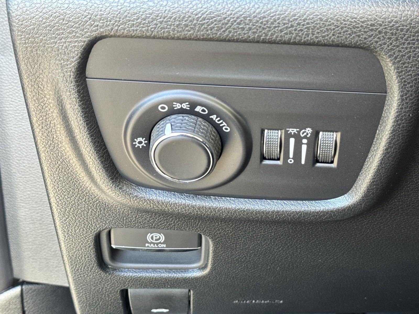 New 2025 Jeep Grand Cherokee Laredo X image 37