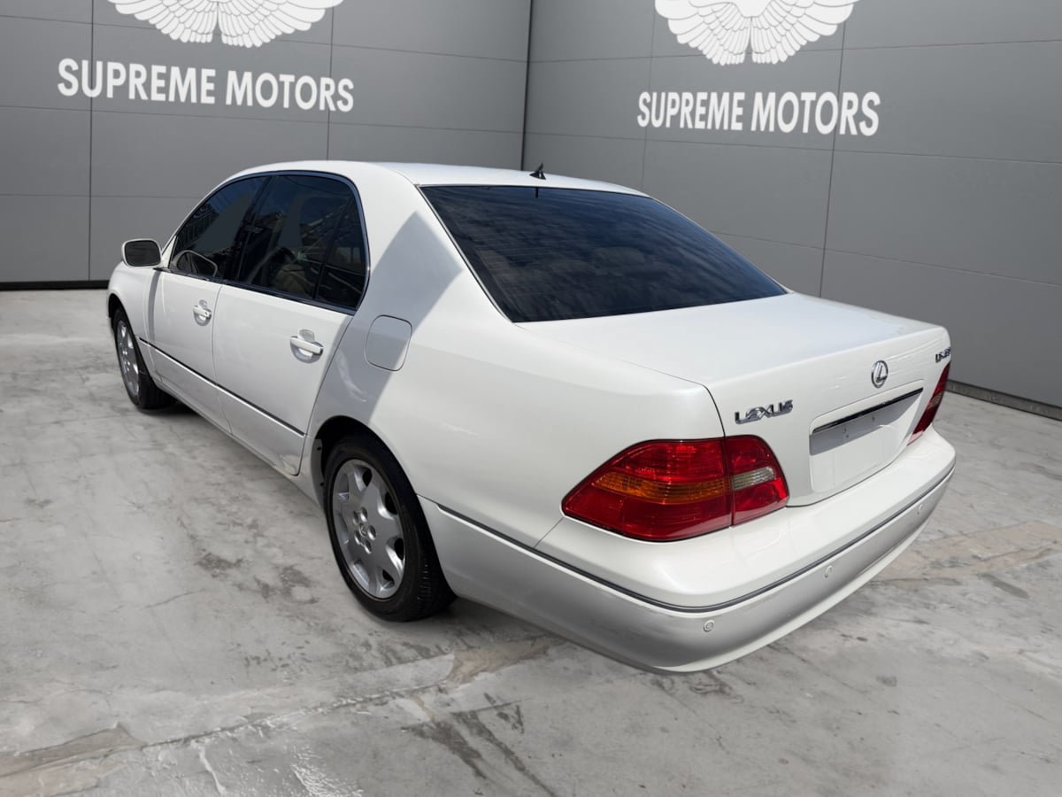 Used 2003 Lexus LS 430 w/ Navigation/Mark Levinson Pkg RWD image 3