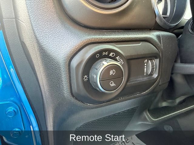 Used 2023 Jeep Gladiator Sport AWD/4WD image 11