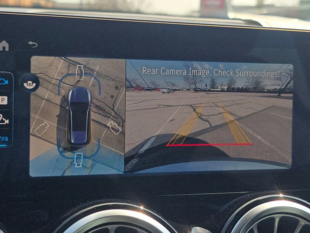 New 2026 Mercedes-Benz GLB 35 AMG 4MATIC image 31