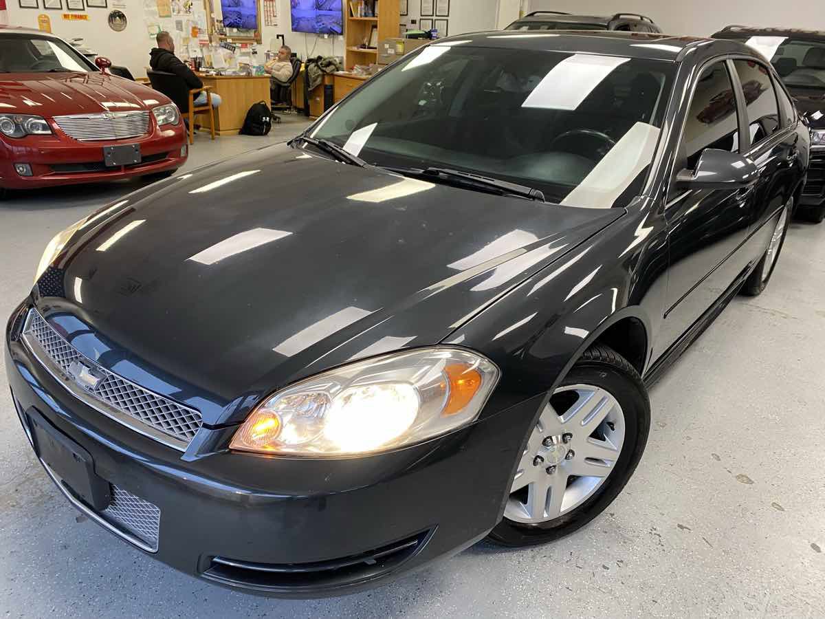 Used 2014 Chevrolet Impala LT w/ LT Sunroof Package image 8