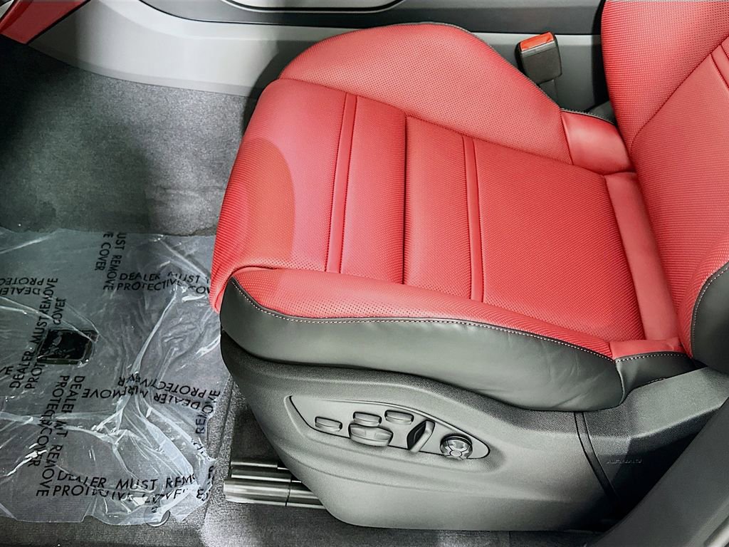 New 2026 Porsche Cayenne Coupe image 22