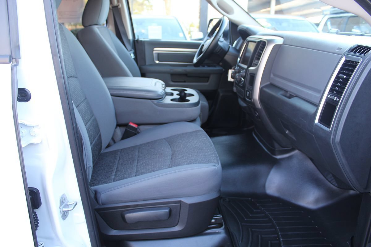 Used 2015 RAM 1500 Big Horn AWD/4WD image 24