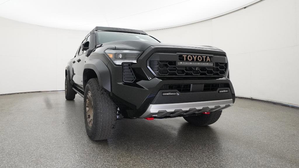 New 2025 Toyota Tacoma Trailhunter image 31