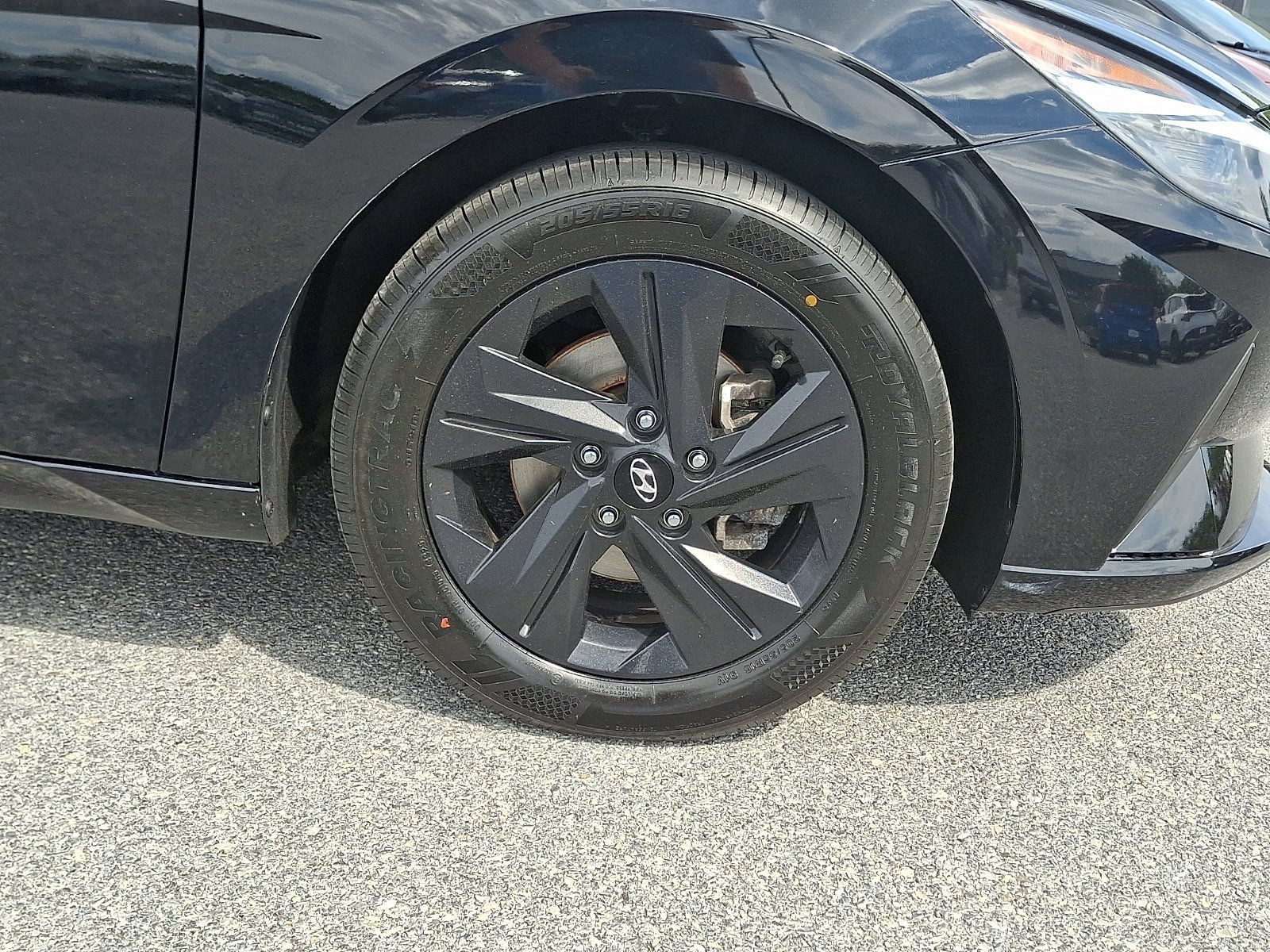 Used 2023 Hyundai Elantra SEL FWD image 8