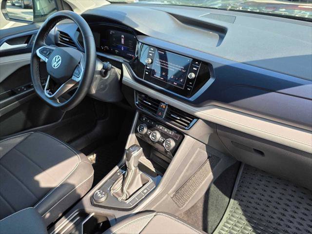Used 2024 Volkswagen Taos SE AWD/4WD image 10