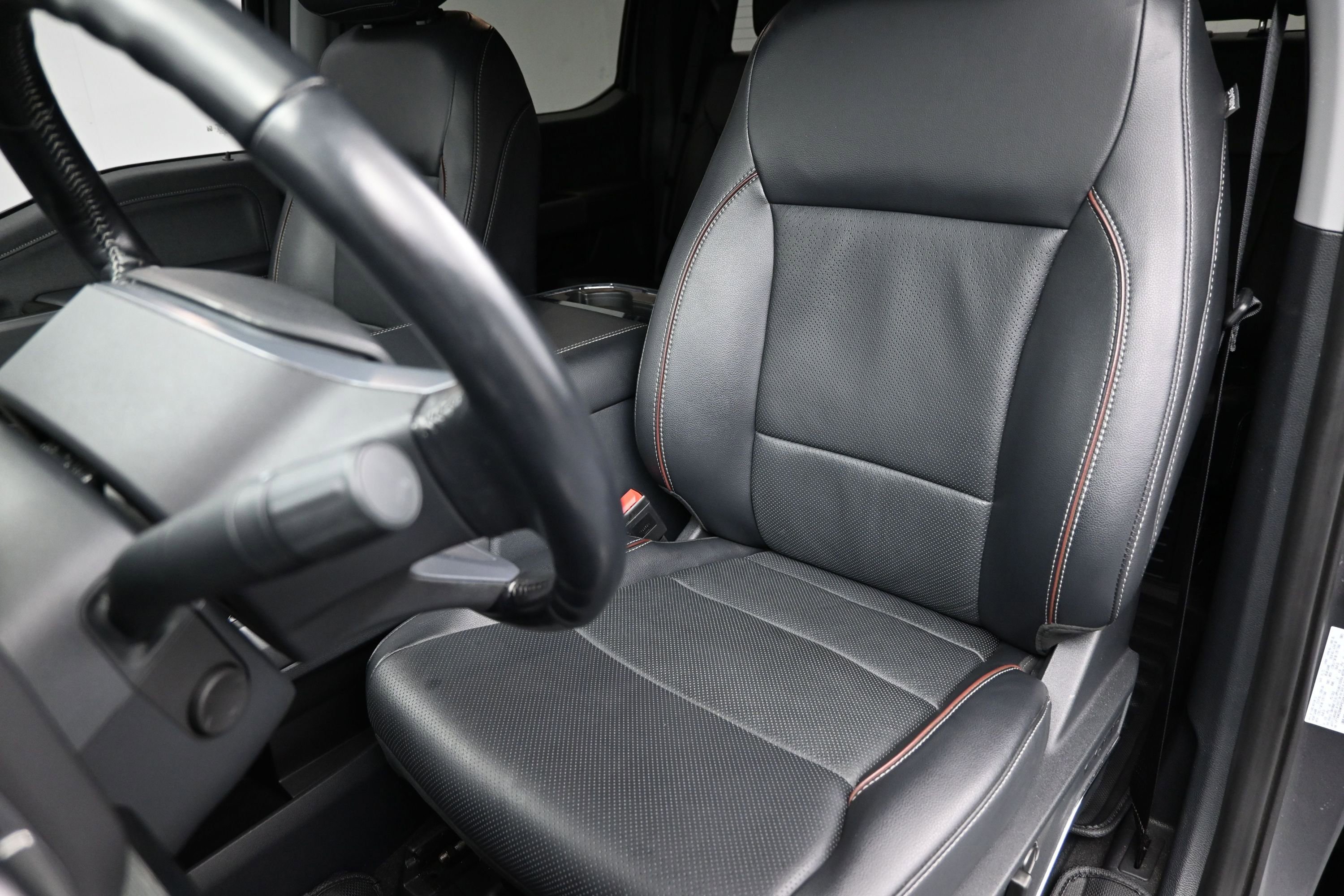 Used 2023 Ford F250 Lariat w/ Lariat Ultimate Package AWD/4WD image 21