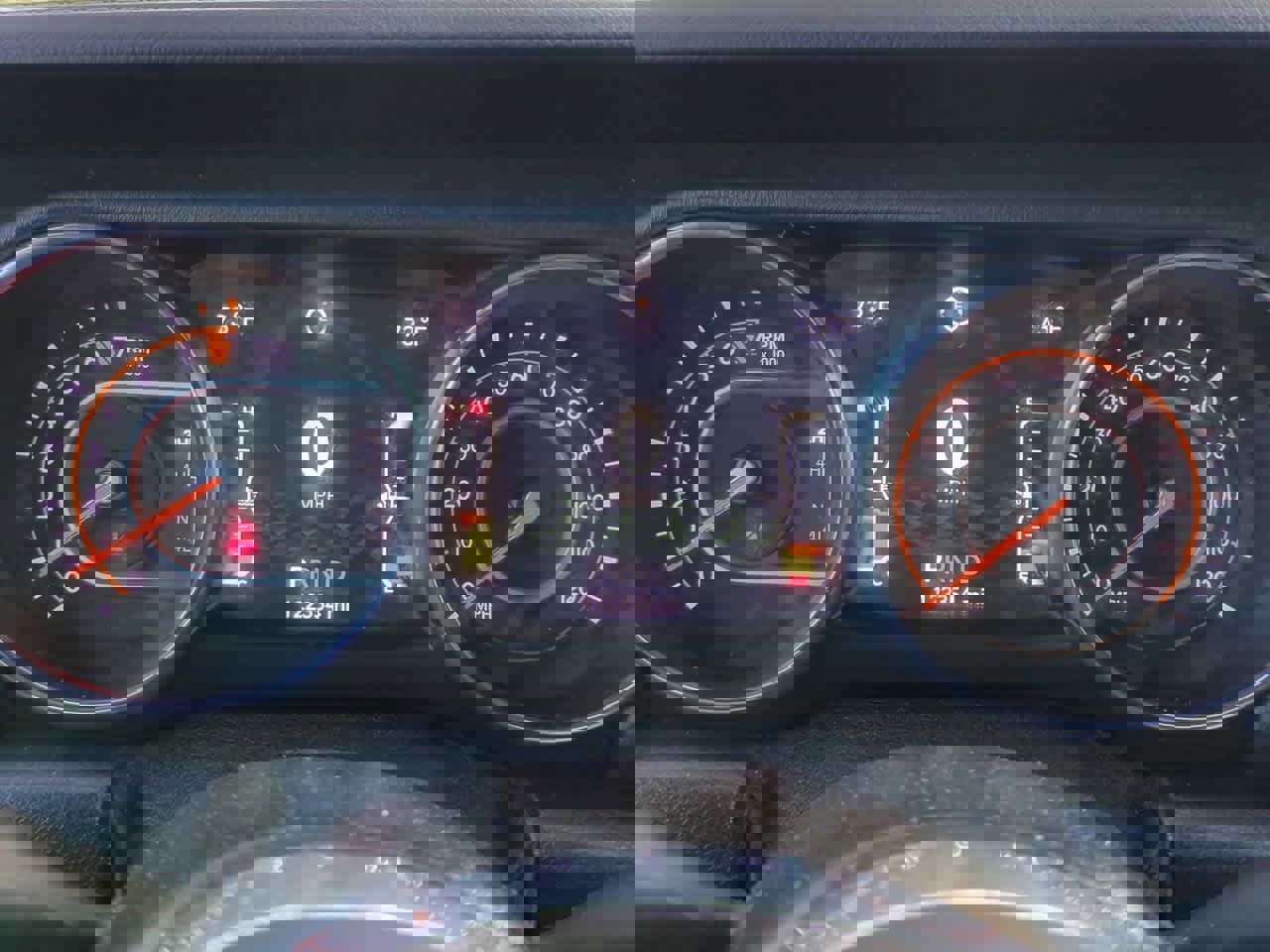 Used 2021 Jeep Wrangler Unlimited Sahara image 34