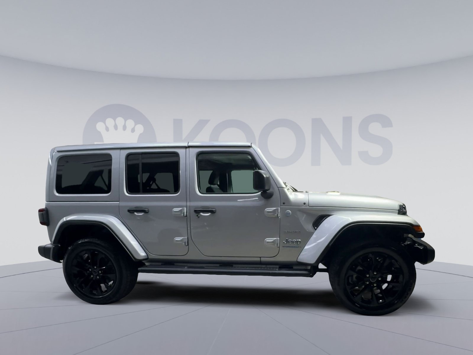 Used 2024 Jeep Wrangler Unlimited Sahara AWD/4WD image 12