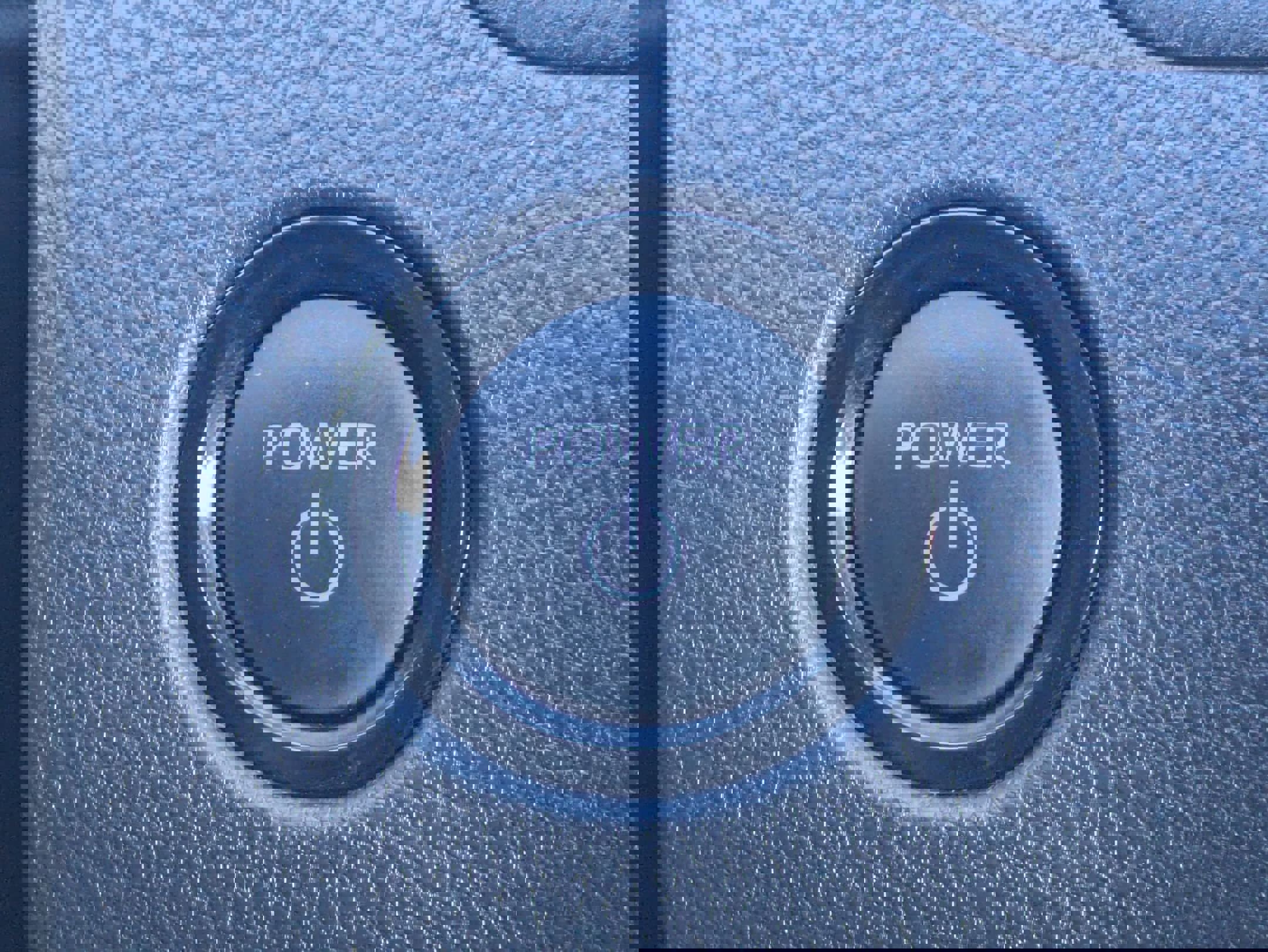 Used 2025 Toyota Camry SE w/ Convenience Package AWD/4WD image 15