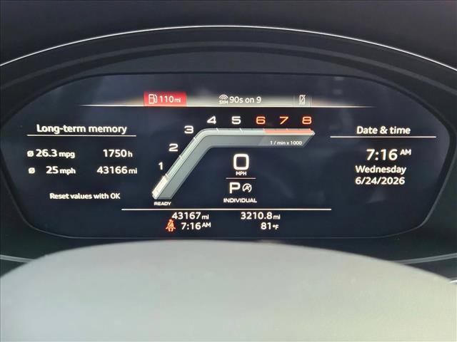 Used 2022 Audi A4 2.0T Premium Plus w/ Premium Plus Package AWD/4WD image 11