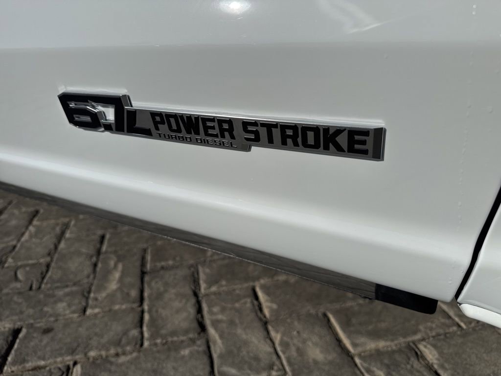 Used 2026 Ford F450 Lariat w/ FX4 Off-Road Package AWD/4WD image 7