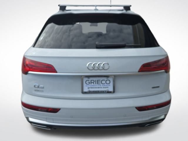 Used 2024 Audi Q5 e Premium Plus w/ Premium Plus Package image 6