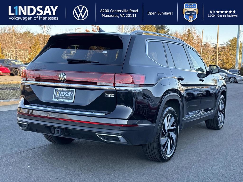 Used 2024 Volkswagen Atlas SEL image 2