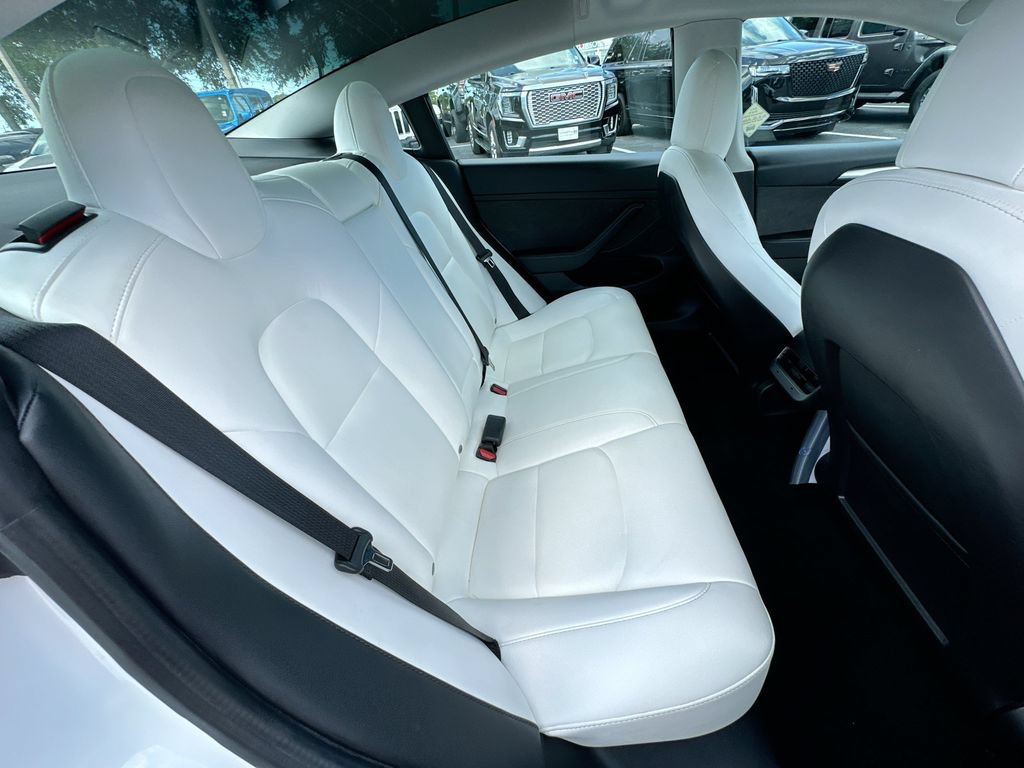 Used 2021 Tesla Model 3 Standard Range Plus RWD image 25