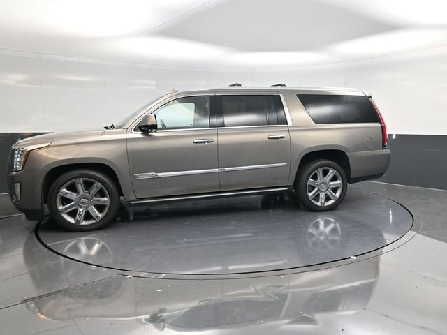 Used 2018 Cadillac Escalade ESV Premium Luxury image 6