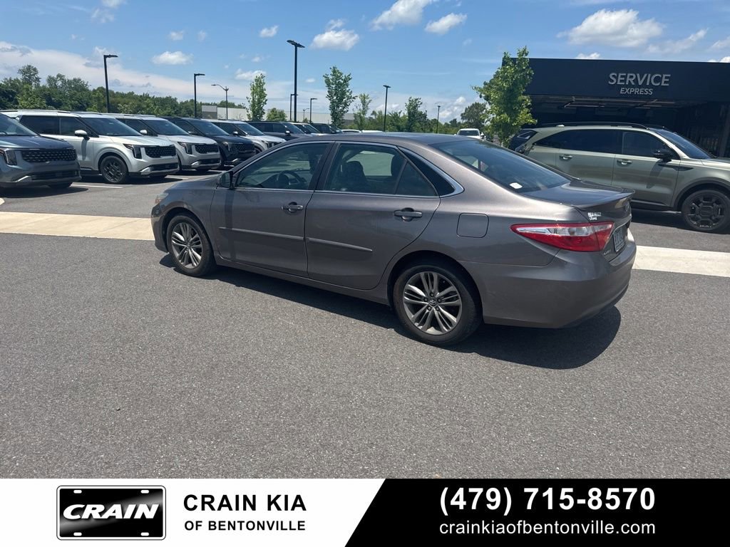 Used 2017 Toyota Camry SE FWD image 8