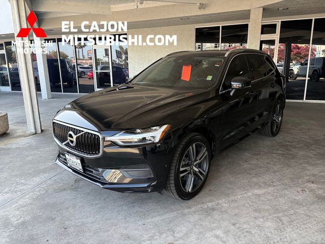 Used 2019 Volvo XC60 T5 Momentum w/ Multimedia Package AWD/4WD image 8