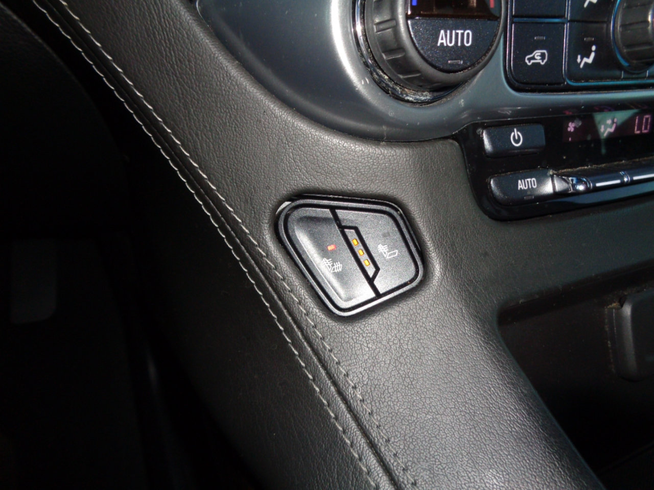 Used 2019 Chevrolet Tahoe LT image 23