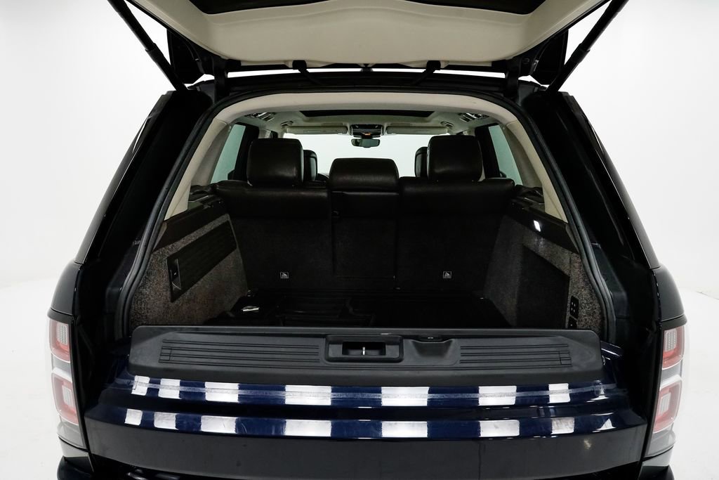 Used 2020 Land Rover Range Rover HSE image 41