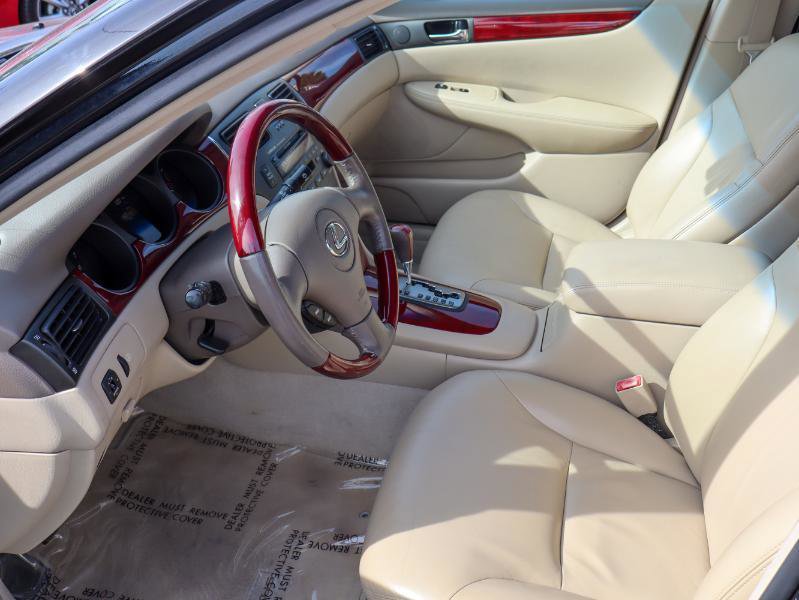 Used 2003 Lexus ES 330 FWD image 9