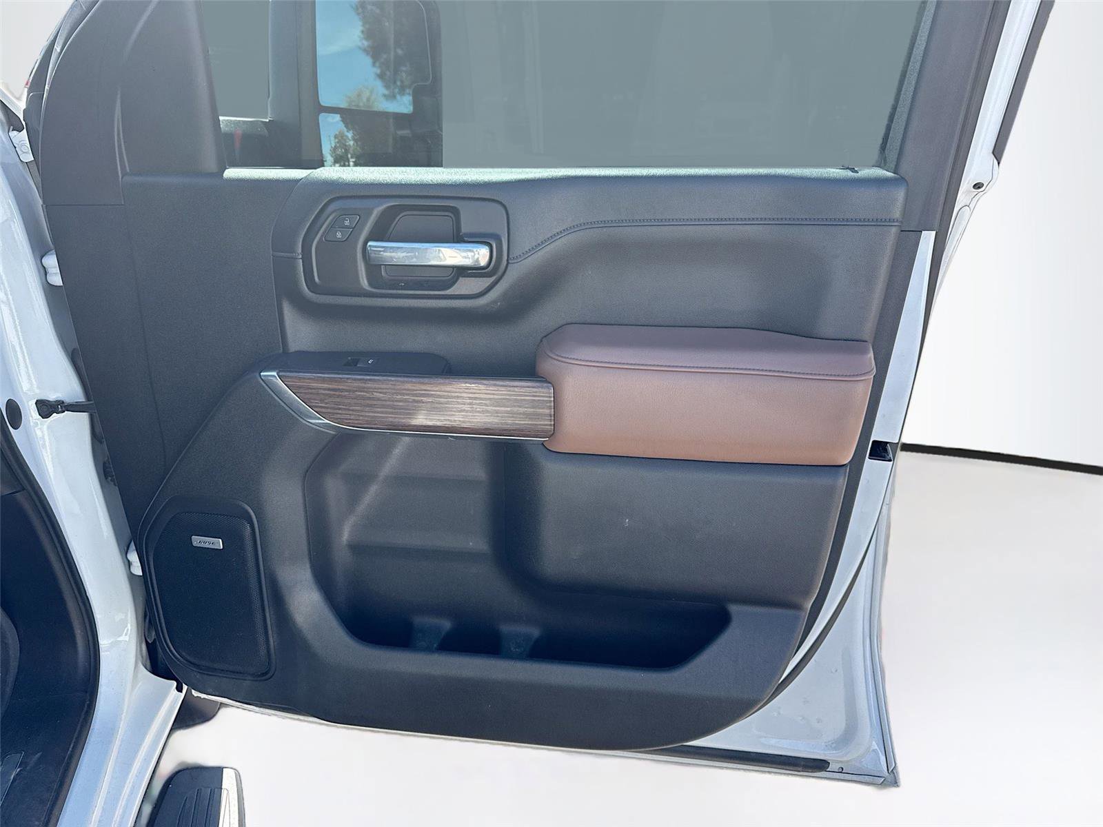 Used 2021 Chevrolet Silverado 3500 High Country image 14