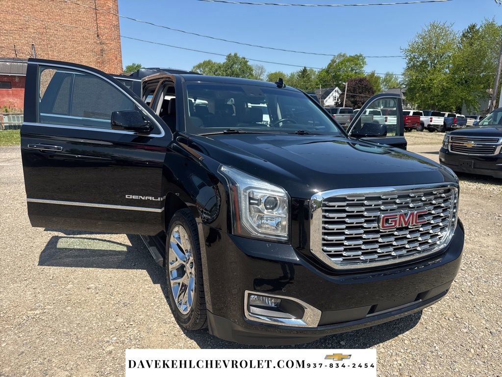 Used 2018 GMC Yukon Denali w/ Denali Ultimate Package AWD/4WD image 46