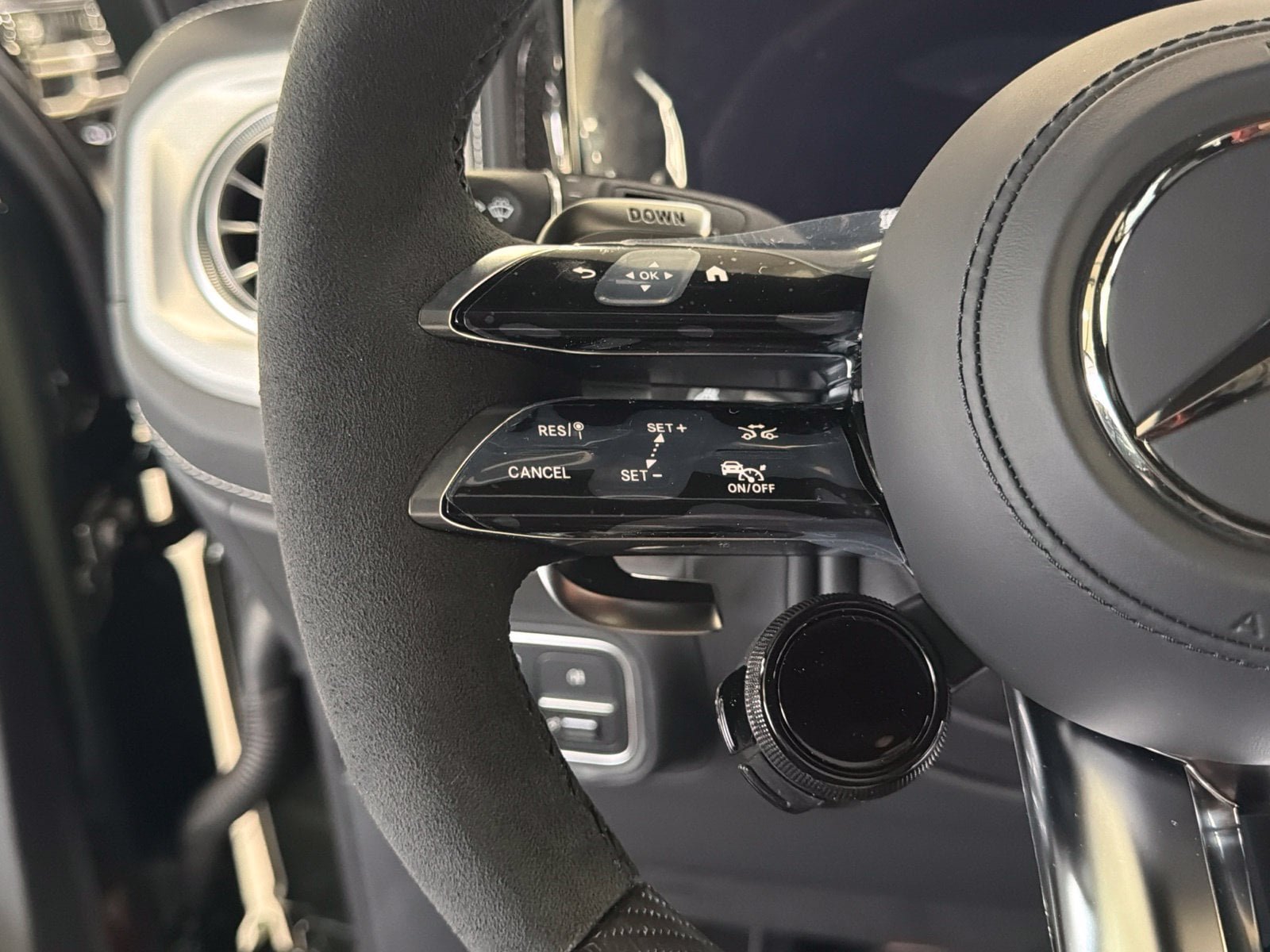 New 2027 Mercedes-Benz G 63 AMG 4MATIC image 16