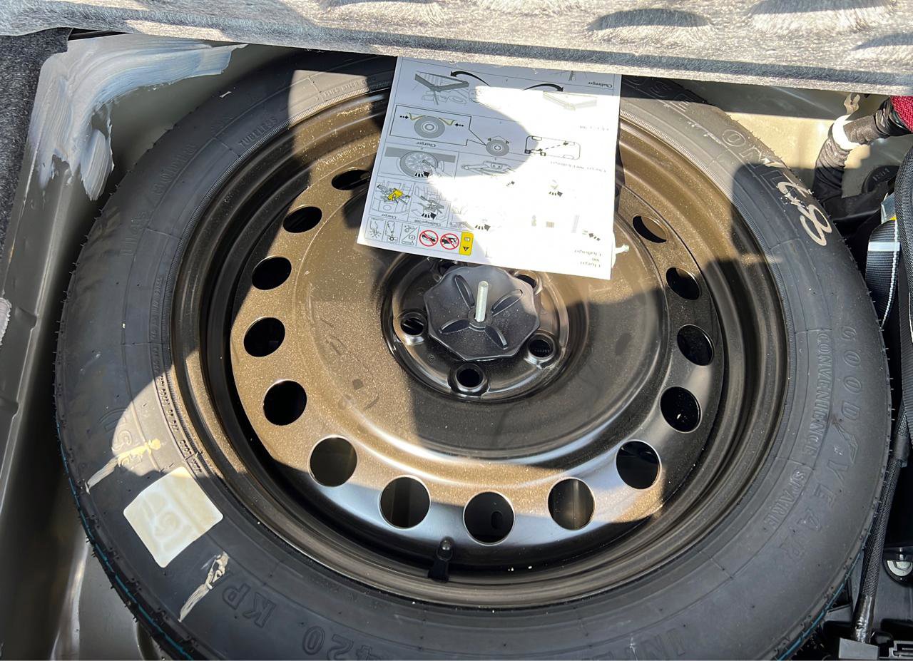 Used 2022 Dodge Charger GT image 22