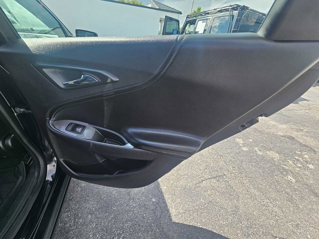 Used 2019 Chevrolet Malibu LT w/ Leather Package image 22