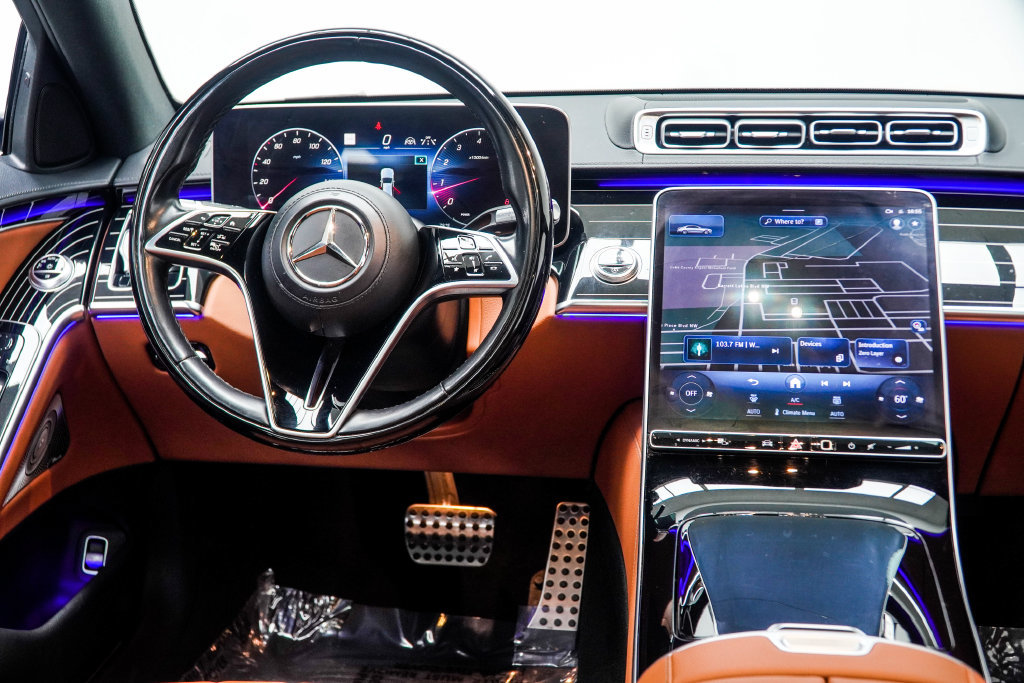 Used 2023 Mercedes-Benz S 500 4MATIC w/ AMG Line image 20