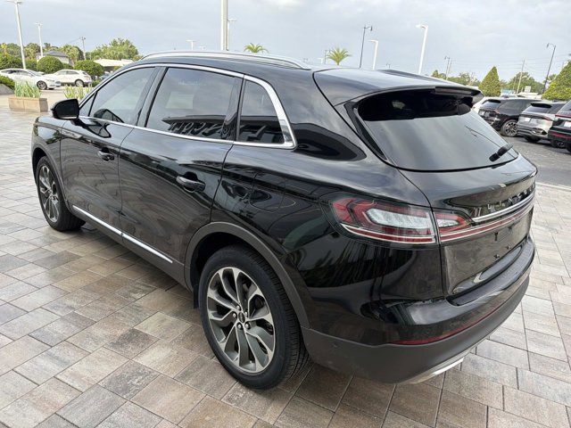 Certified 2023 Lincoln Nautilus Reserve FWD image 4