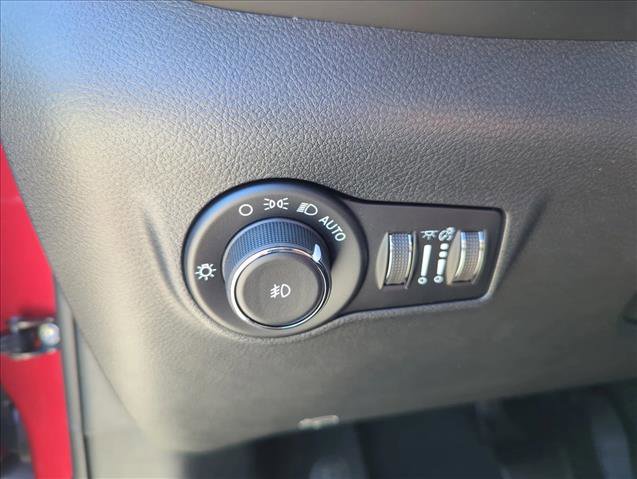 New 2026 Jeep Compass Latitude AWD/4WD image 15