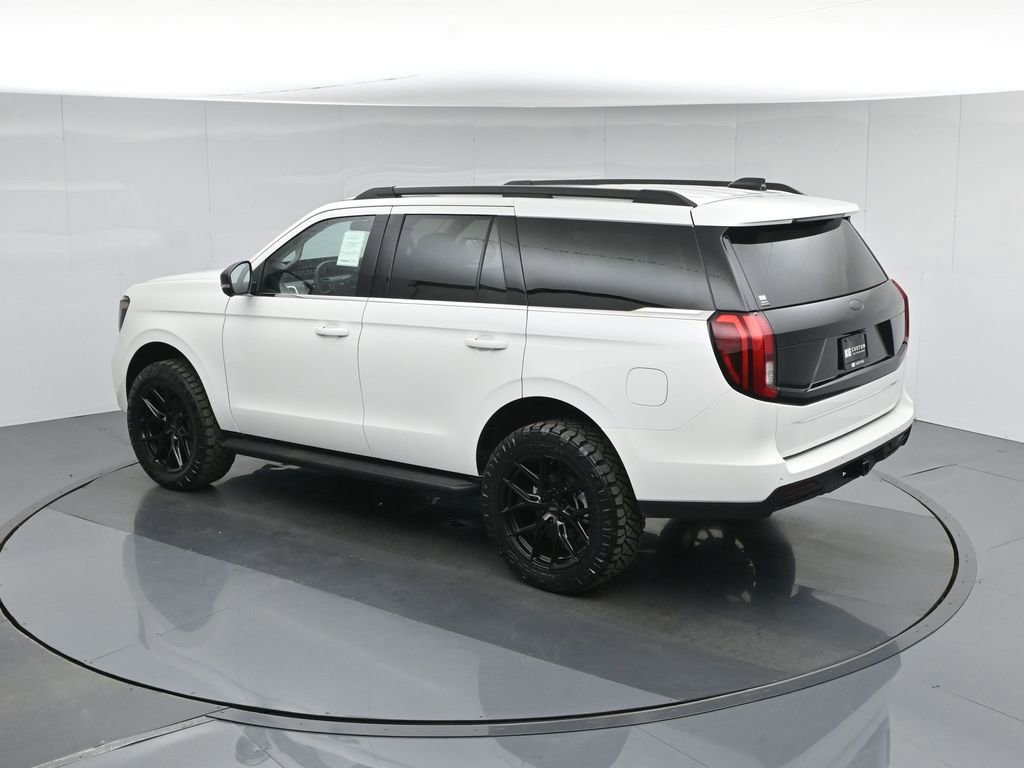 New 2026 Ford Expedition Active image 30