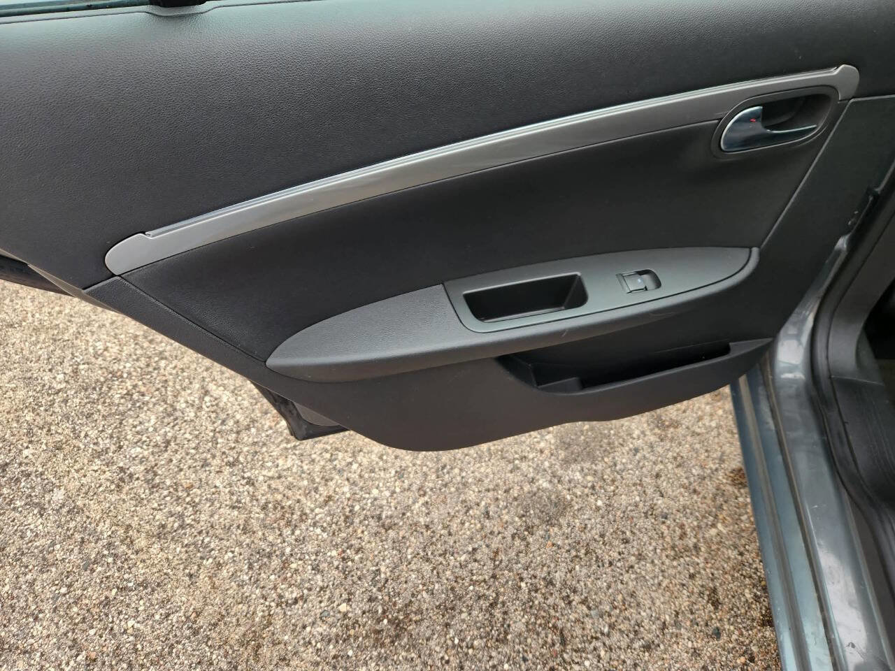 Used 2008 Saturn Aura XR image 12