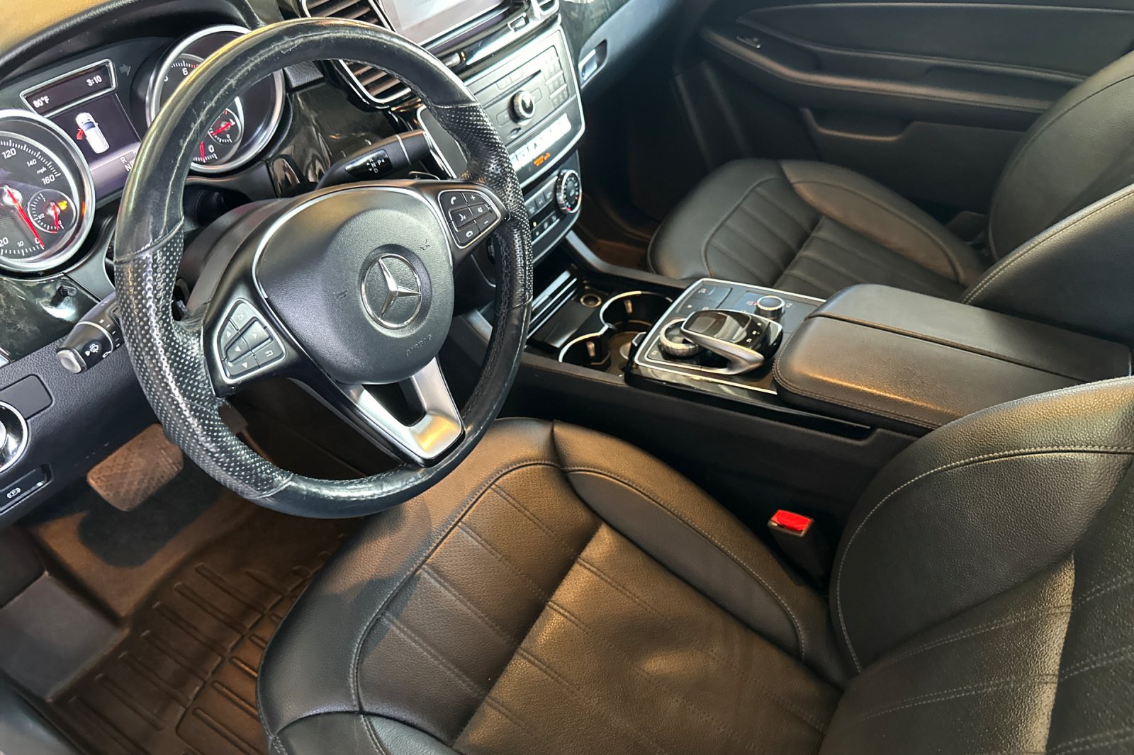 Used 2018 Mercedes-Benz GLE 350 4MATIC image 10