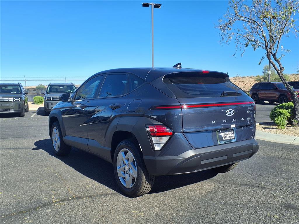 New 2026 Hyundai Kona SE image 4