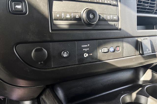 Used 2022 Chevrolet Express 2500 w/ Driver Convenience Package image 16