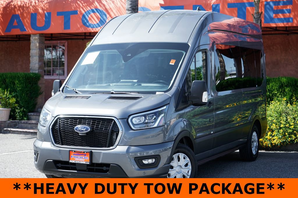 Used 2023 Ford Transit 350 XLT RWD image 4