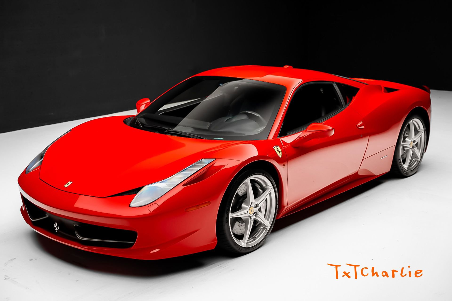Used 2011 Ferrari 458 Italia Coupe image 1