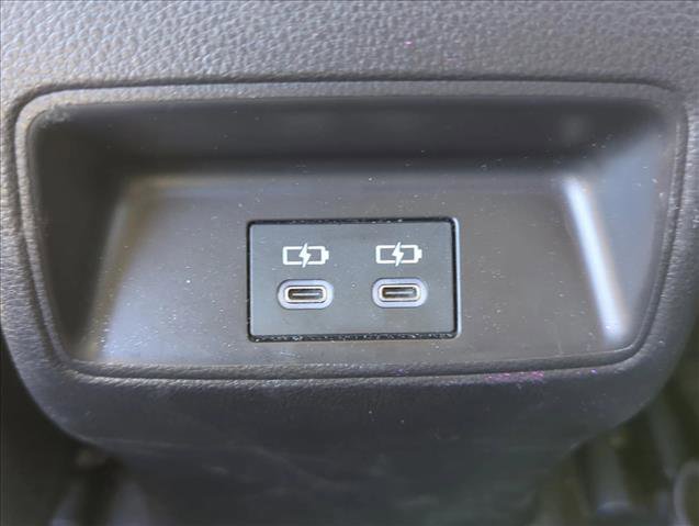 Used 2024 Toyota Corolla LE image 25