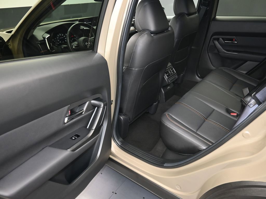 Used 2024 MAZDA CX-50 2.5 Turbo w/ Cargo Package image 12