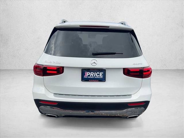 Used 2025 Mercedes-Benz GLB 250 4MATIC image 7