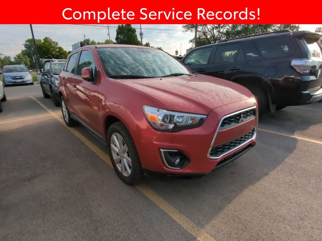 Used 2014 Mitsubishi Outlander Sport SE FWD image 3