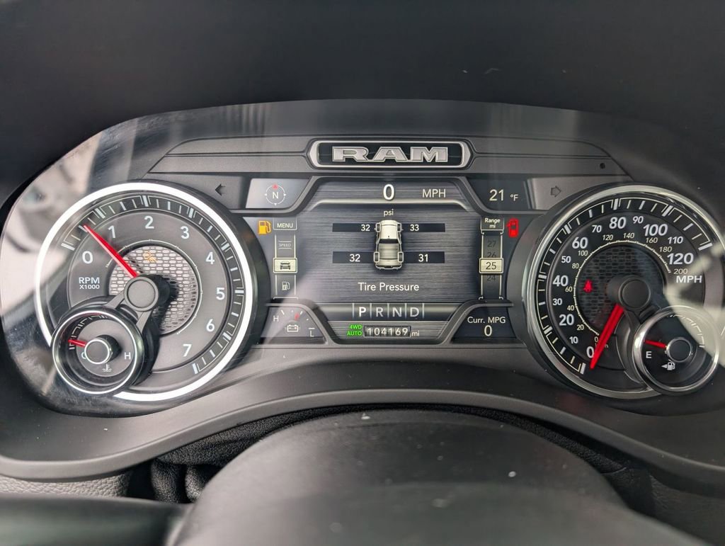 Used 2019 RAM 1500 Laramie image 25